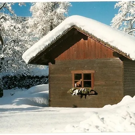 Guest house Gaestehaus Holzfeind 3*